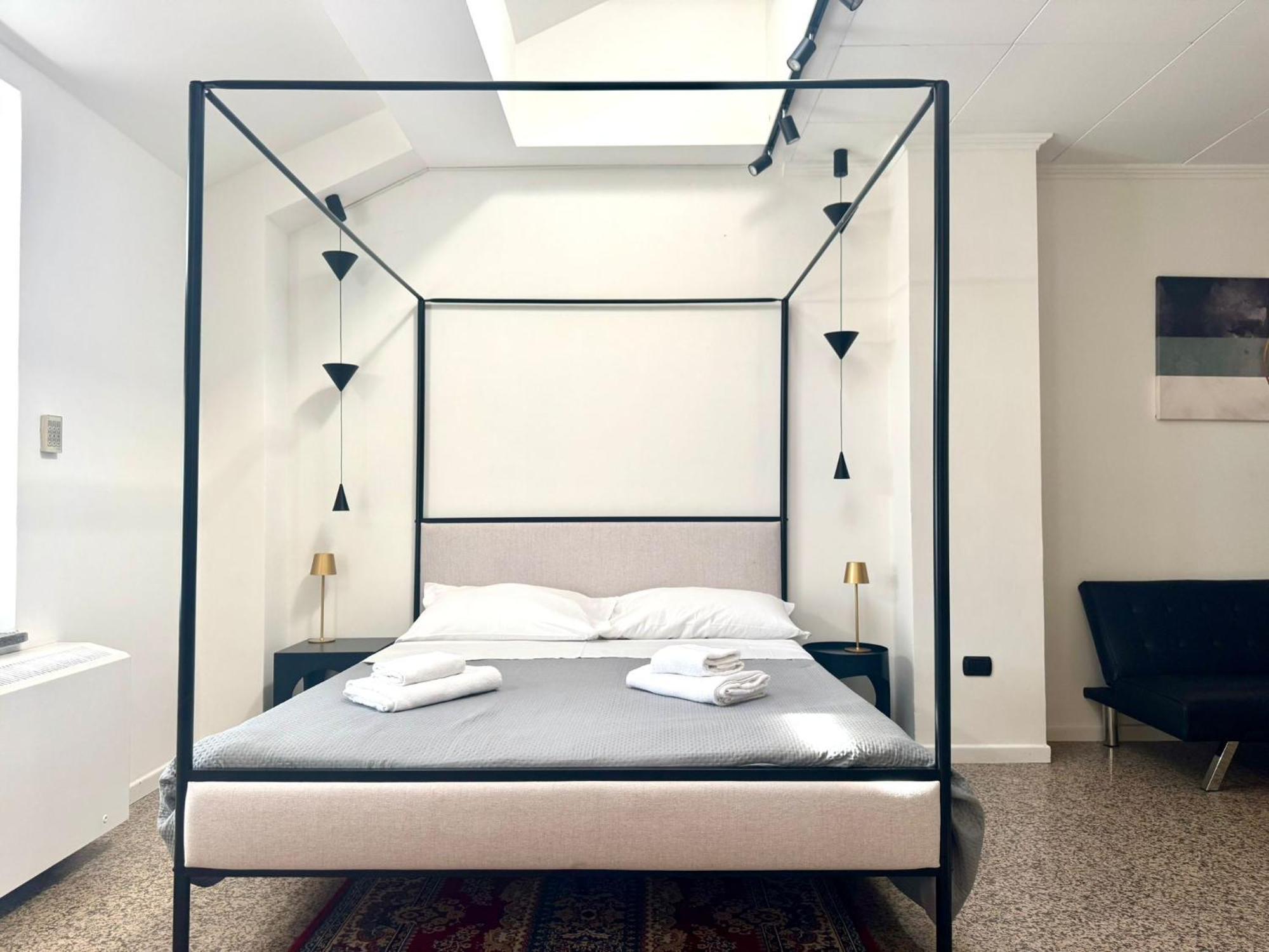 Flat In Duomo — Photos 1